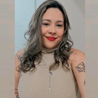 Thainá Santos