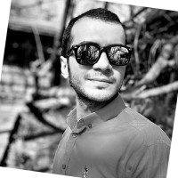 Amirali Farhang