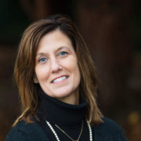 Elizabeth (Lisa) Hillis, CPCU