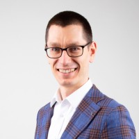 Piotr Bobrowski 卫山