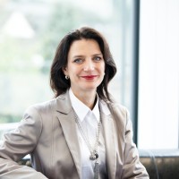 Dr. Manuela Jacob-Niedballa
