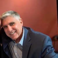 Cesar (Izzy) Izaguirre