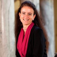 Claudia Hardt