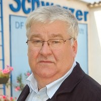 Rolf Schwarzer