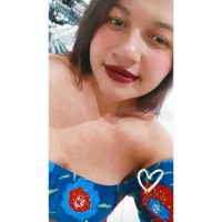 Thais E.