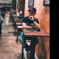 Daniel Flores
