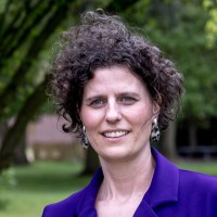 Tinne Van Den Broeck