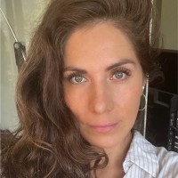 Claudia Valenzuela