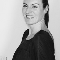 CAROLINE Robin Le Maner