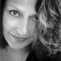 Fabienne April