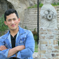 Tito Arturo Lozano Córdova
