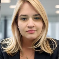 Ana Coveazin