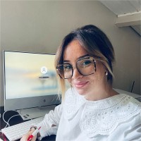 Lisa Garrouche