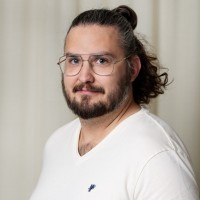 Henrik Doversund