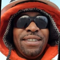 Leon Fields
