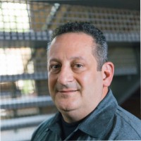 Kenneth Bezar