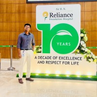 Dr.Akshay SR