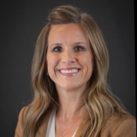 Stefanie Arnold