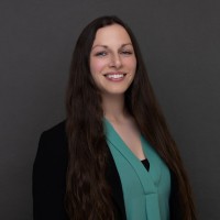 Stephanie Zur