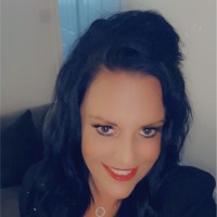 Lisa J Payne