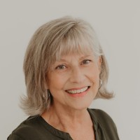 Jennifer Hinders