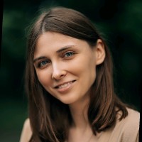 Viktoriia F.