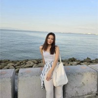 Han Yun Lau