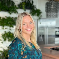 Nadine Bakker
