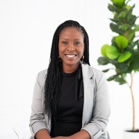 Lise Birikundavyi, CFA
