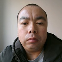 李万龙