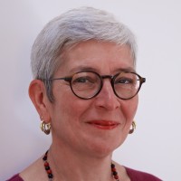 Catherine Larée