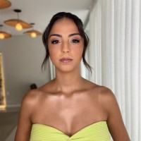 Amanda De Campos A.