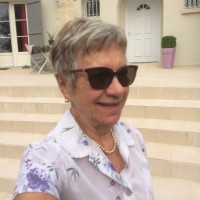 Arlette Grolier