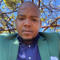 Leon Makhafola