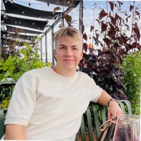 Niklas Bäck