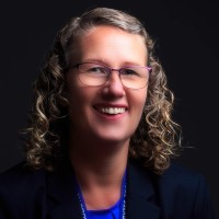 Suzanne Arthur