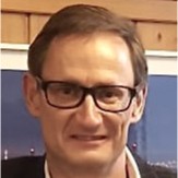 Peter Frank