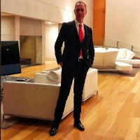 Dr. Ricardo Lingua