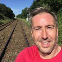 Darren Oakes