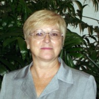 Beverly Garrett
