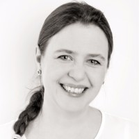 Stephanie Graefe