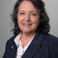 Suzanne Mccoy