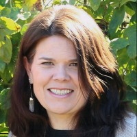 Suzanne Morris