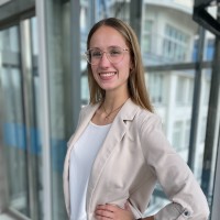 Lucienne Stöbe-Bock