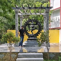 Dinesh Krishna