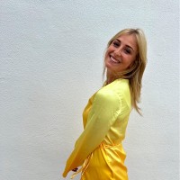Laura Van Goethem