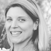 Julia Sedivy-Fischer