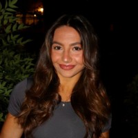 Kloey Benyola
