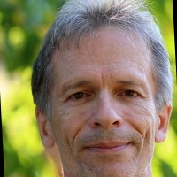 Yves ROBERT