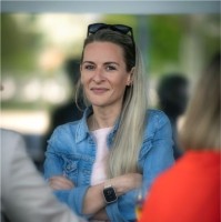 Sandra Scherl